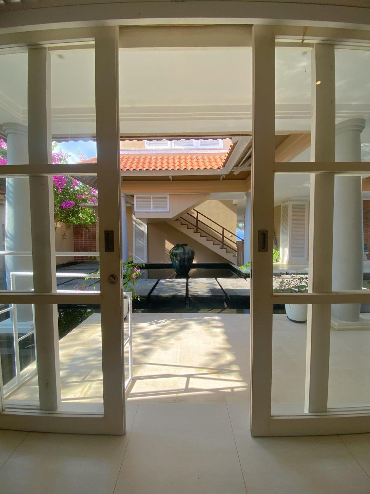 Raaga Samudra Villa Padangbai  Buitenkant foto
